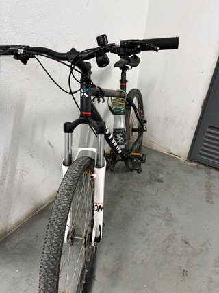 Bicicleta B'TWIN MTB 26 Buen Estado