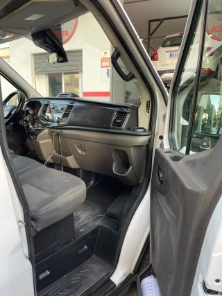 Ford Transit 2021