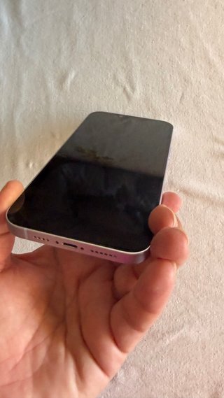 iPhone 14 Plus Morado