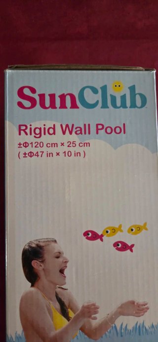 Piscina infantil con dibujos de animales marinos