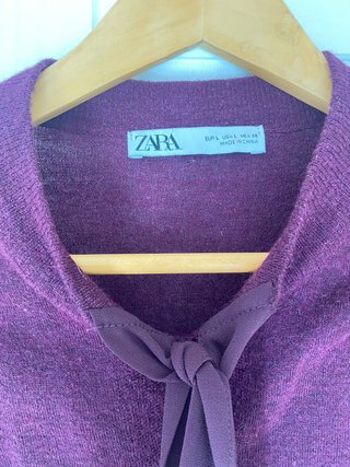 Chaqueta Zara punto berenjena con lazada