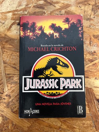 Jurassic Park una novela para jóvenes
