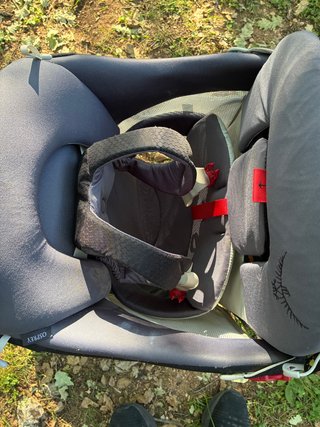Mochila Portabebés Osprey Poco negra como nueva