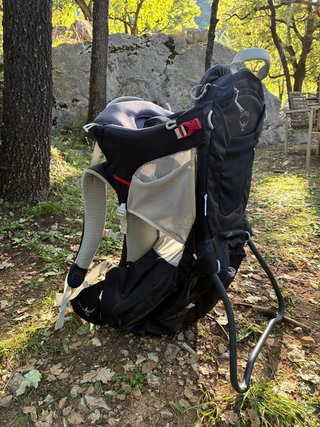 Mochila Portabebés Osprey Poco negra como nueva