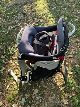 Mochila Portabebés Osprey Poco negra como nueva