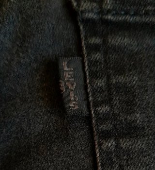 Pantalón Levis Negro Grisáceo Talla 38/ 29.