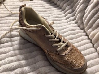 Zapatillas casual doradas mujer