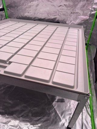 Mesa cultivo metálica galv con patas