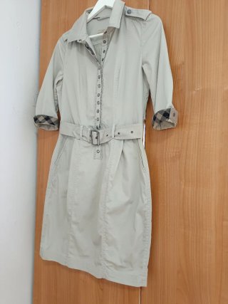 Vestido camisero Burberry Brit beige talla M