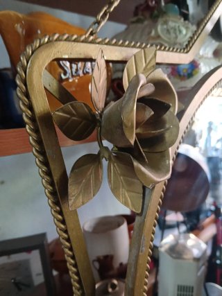 Espejo Vintage Dorado con Flores