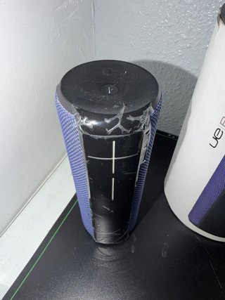 UE Boom 2 Altavoz Bluetooth Azul y Blanco