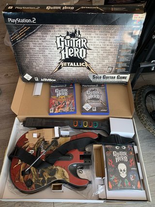 Guitar Hero Metallica PS2 + Guitarra