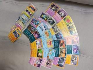 Lote 65 Cartas Pokémon en Inglés TCG