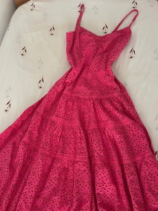 Vestido rosa tirantes bordado