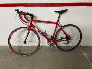 Bicicleta Btwin Triban 3 Roja