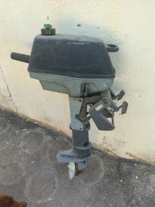 Motor fueraborda Yamaha 2T