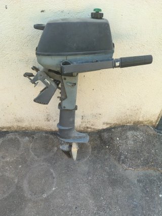 Motor fueraborda Yamaha 2T