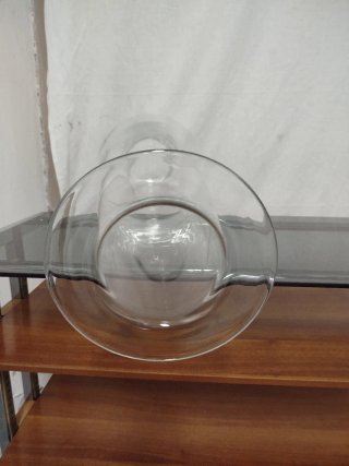 Vaso in vetro soffiato trasparente