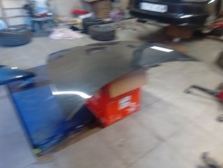 Capó y aleta Tesla Model 3 2025