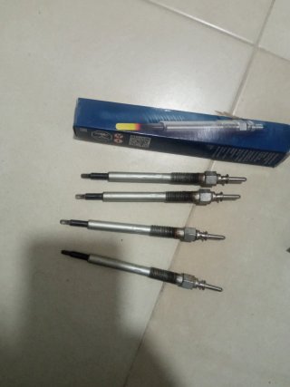 4 Calentadores Opel Astra Buen Estado