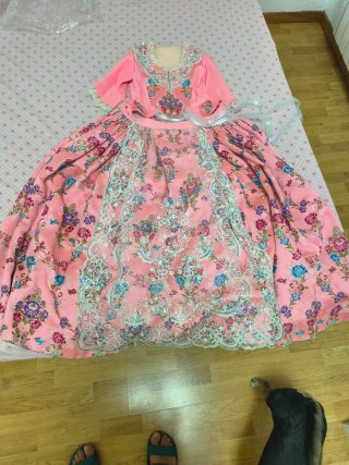 Traje de fallera para niña