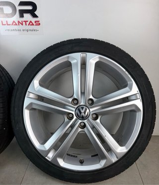 LLANTAS VW MALLORY 18 ORIGINALES CON NEUMÁTICOS