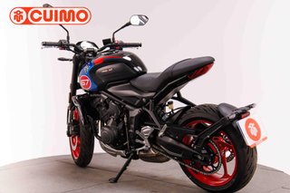 TRIUMPH TRIDENT 660