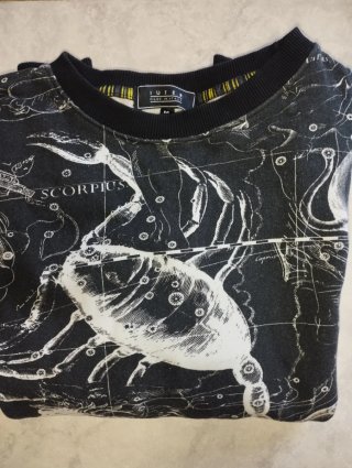 Felpa iuter streetwear con stampa costellazioni