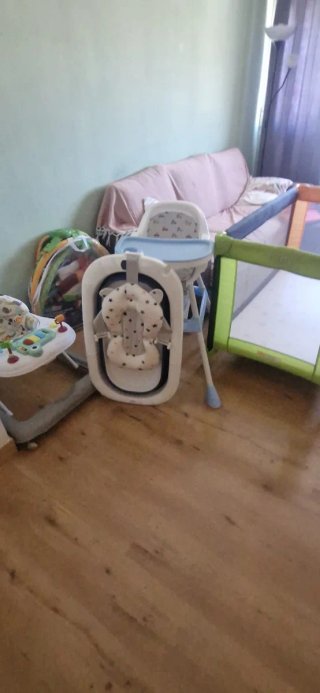 Lote Bebé: Andador, Trona, Bañera, Nido