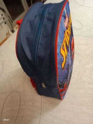 Mochila Marvel Spiderman Azul y Roja