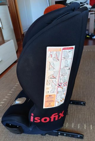 Silla Coche Ms Penguin Evolutiva Fix Roja.