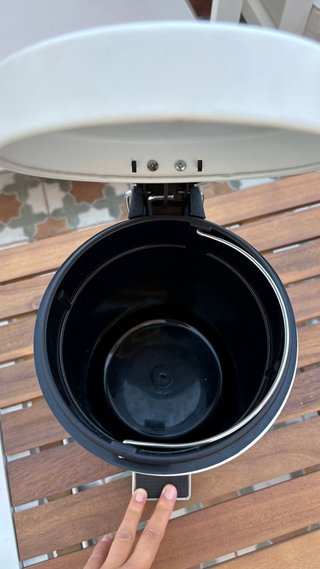Papelera de baño IKEA blanca