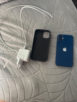 iPhone 12 Mini Azul + Funda y Cargador