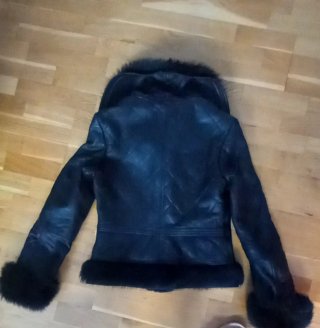 Cazadora Piel Negra con Pelo