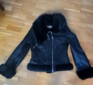 Cazadora Piel Negra con Pelo