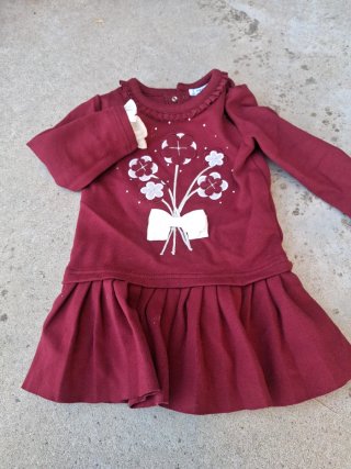 Lote de vestidosniña 2 años. Cada uno 5 €