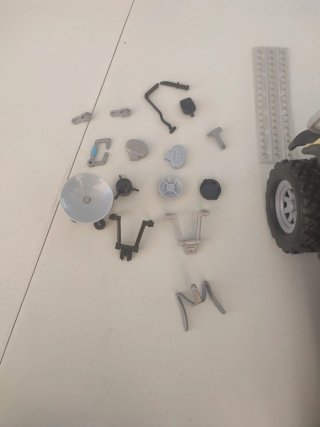 Madelman Jeep Camuflaje con Accesorios