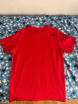 Camiseta The North Face Roja