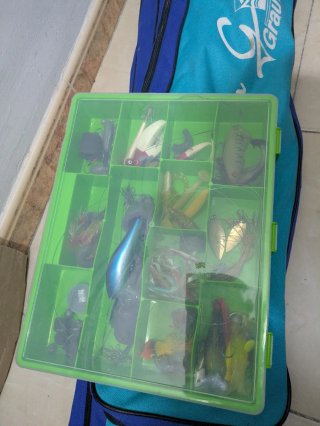 Cañas de pescar con carretes