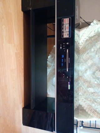 Mueble TV Sharp con Home Cinema