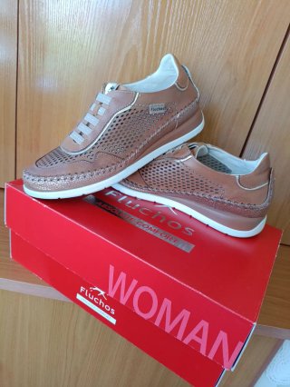 Zapatos Fluchos Mujer Beige/Marrón