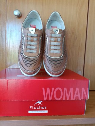 Zapatos Fluchos Mujer Beige/Marrón