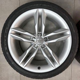 LLANTAS AUDI S5 19” ORIGINALES CON NEUMÁTICOS