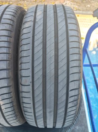 Neumáticos 205/55 R16