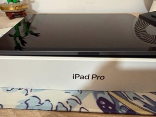 iPad Pro 11 + Apple Watch 6