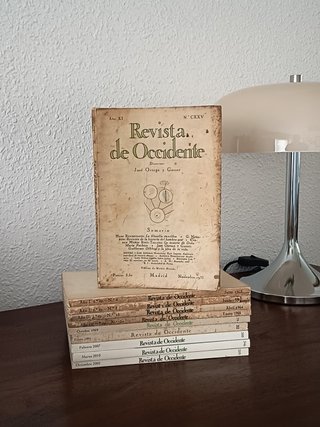 Lote 10 revistas Revista de Occidente 1933-2010