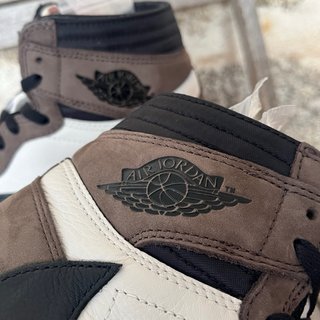 Jordan 1 Retro High OG SP Travis Scott Mocha 42,5