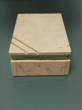 Scatola porta oggetti travertino e ottone