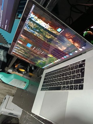 MacBook Pro 15 2019 Intel Core i7
