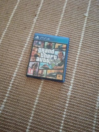 Grand Theft Auto V PS4 (PlayStation 4)